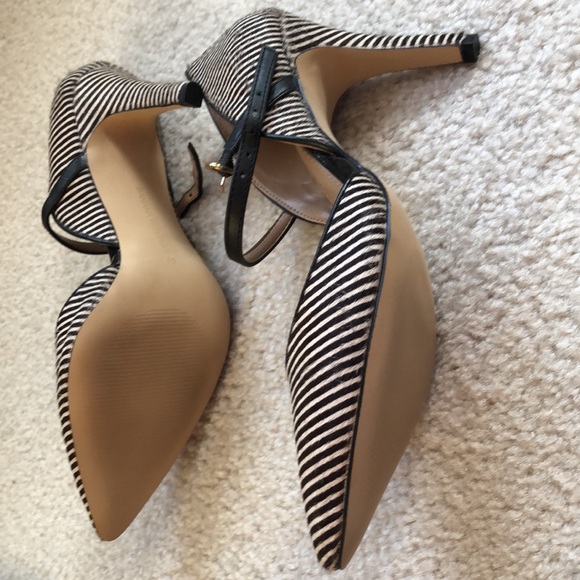 NWOB Beautiful Ann Taylor Hairy Stripe Heel Shoes - Picture 3 of 4